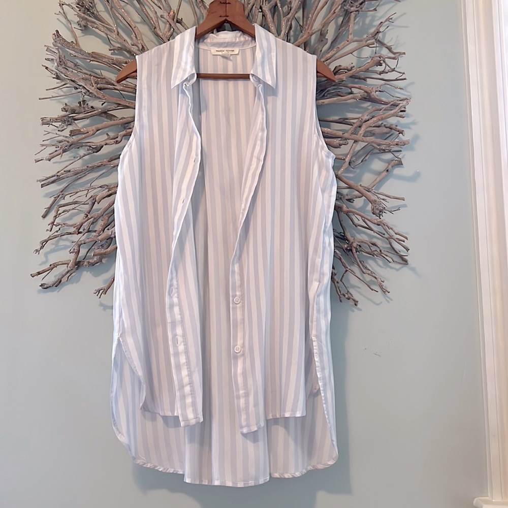 Beach Lunch Lounge sleeveless shirt